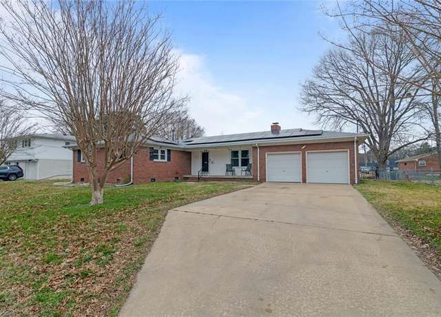 Property at 606 Charlton Dr, Hampton, VA 23666, 3 beds, 1.5 baths