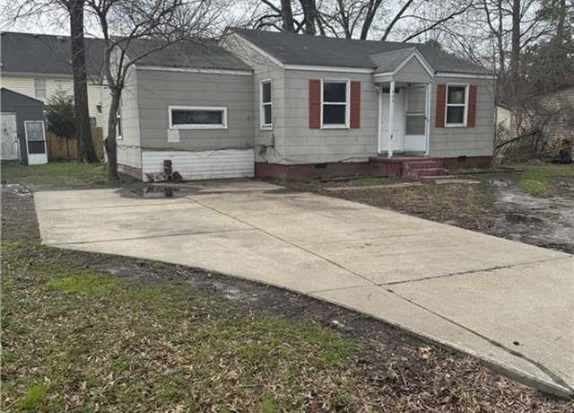 Property at 409 Hicks Ave, Norfolk, VA 23502, 2 beds, 1 bath