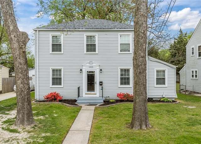 Property at 1423 Stewart St, Chesapeake, VA 23324, 3 beds, 1.5 baths