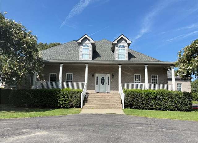 Property at 3144 Eason Rd, Chesapeake, VA 23322, 4 beds, 5 baths