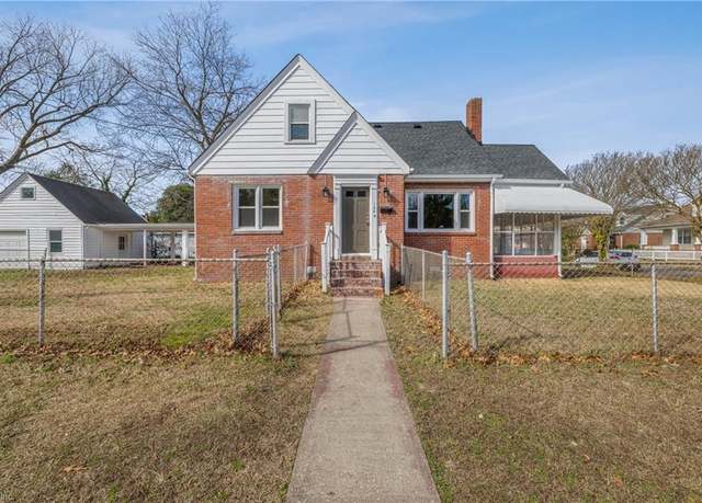 Property at 160 Guthrie St, Portsmouth, VA 23704, 3 beds, 2 baths