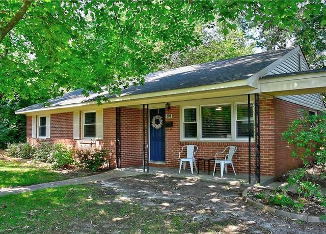 Property at 191 Iroquois Rd, Virginia Beach, VA 23462, 3 beds, 2 baths