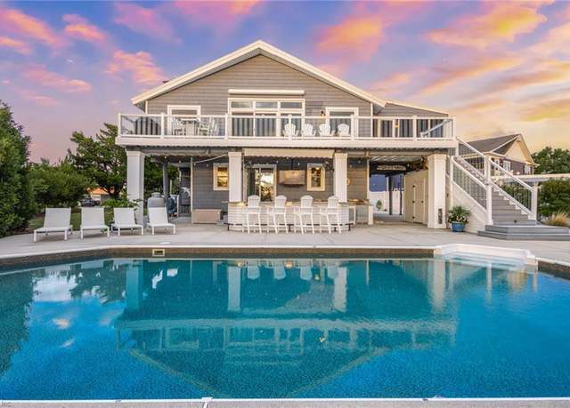 Property at 2833 Wood Duck Dr, Virginia Beach, VA 23456, 5 beds, 4 baths