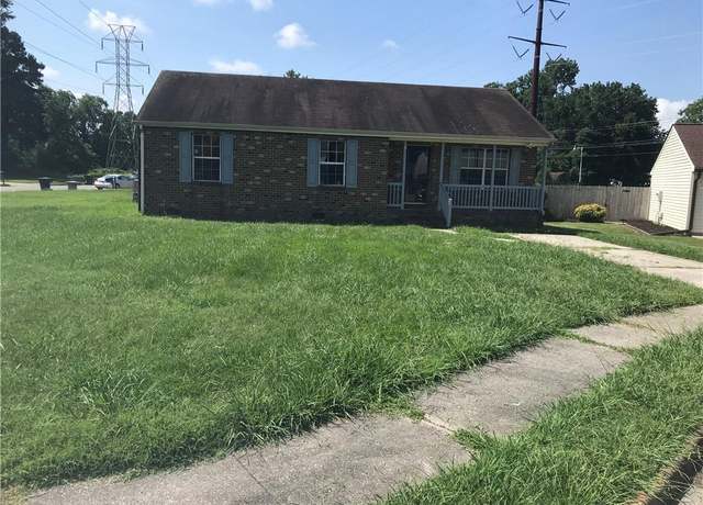 Property at 1 Bobs Ct, Hampton, VA 23666, 3 beds, 2 baths