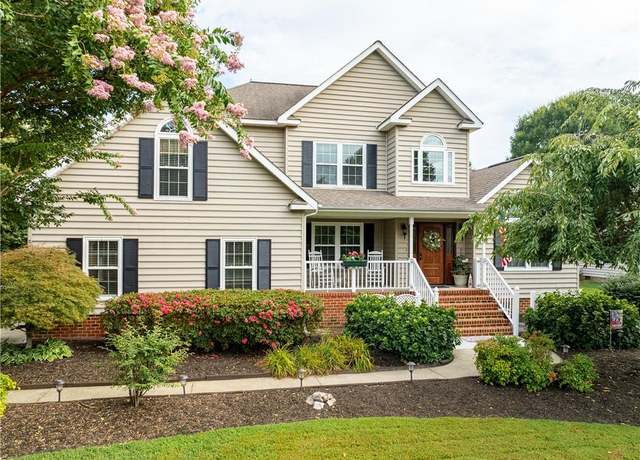 Property at 23028 Lake Ct, Carrollton, VA 23314, 3 beds, 2.5 baths