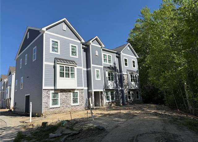 Property at 2017 Laycock Ln #101, Suffolk, VA 23435, 3 beds, 2.5 baths