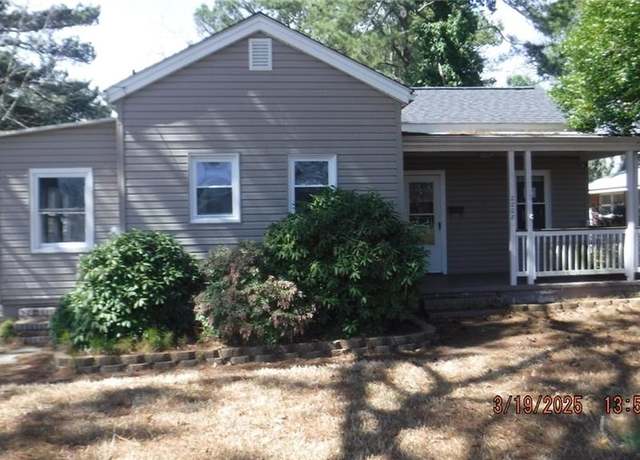 Property at 2208 Colorado Ave, Portsmouth, VA 23701, 3 beds, 1 bath