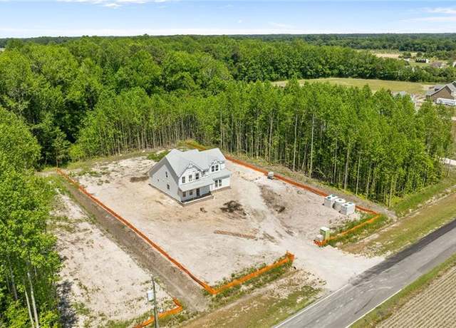 Property at 980 Beaver Dam Rd, Chesapeake, VA 23322, 4 beds, 3.5 baths