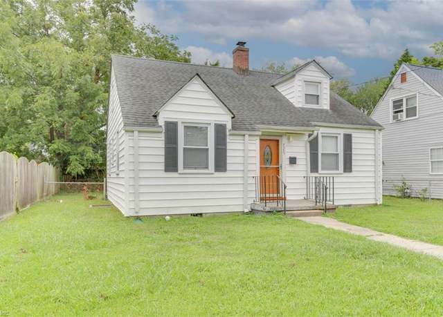 Property at 7535 Yorktown Dr, Norfolk, VA 23505, 3 beds, 2 baths