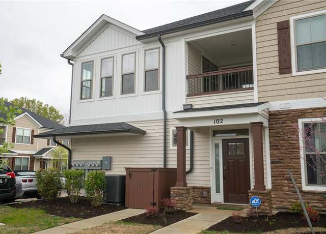 Property at 102 Watermark Way, Hampton, VA 23666, 2 beds, 2 baths