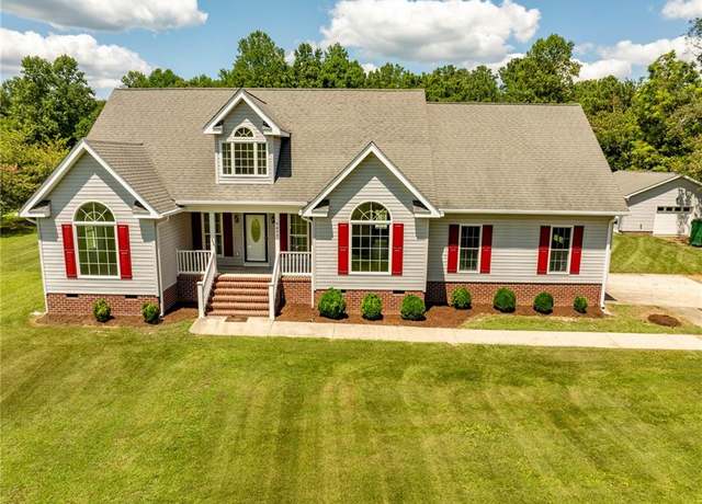 Property at 9477 Runninghorse Ln, Gloucester, VA 23061, 3 beds, 2 baths