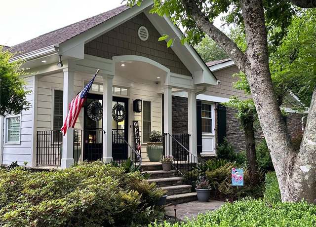 Property at 681 Thalia Point Rd, Virginia Beach, VA 23452, 4 beds, 3.5 baths