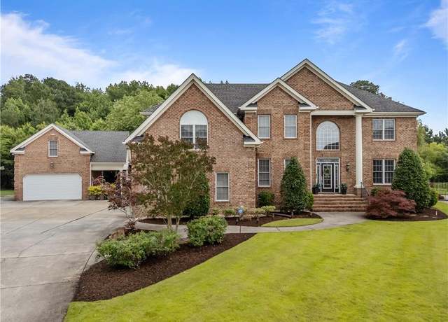 Property at 860 Greenfield Ln, Chesapeake, VA 23322, 5 beds, 4.5 baths