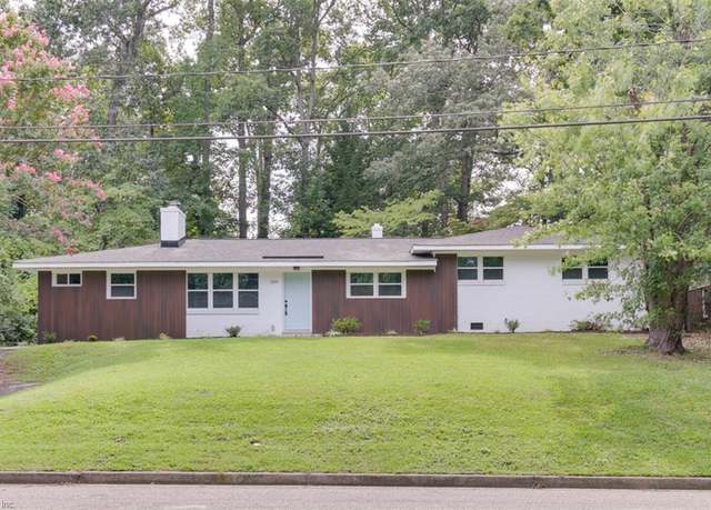 Property at 233 Christopher Wren Rd, Williamsburg, VA 23185, 5 beds, 3 baths