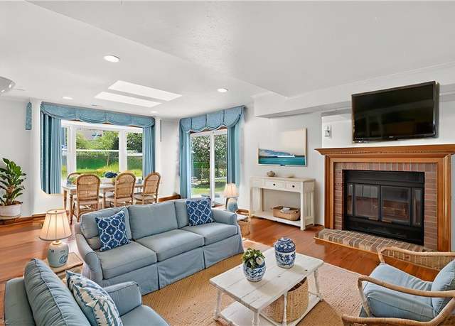 Property at 5581 Lawson Hall Rd, Virginia Beach, VA 23455, 5 beds, 3 baths