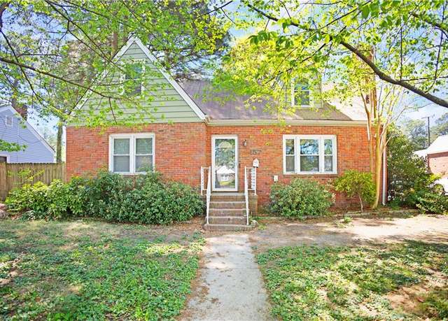 Property at 157 W Bayview Blvd, Norfolk, VA 23503, 4 beds, 2 baths