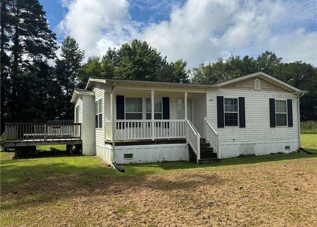 Property at 28067 Story Dr, Franklin, VA 23851, 3 beds, 2 baths