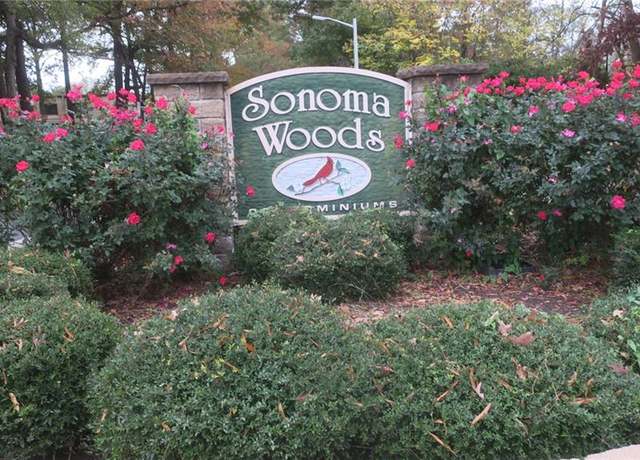 Property at 1671 Monterry Pl, Newport News, VA 23608, 2 beds, 1.5 baths