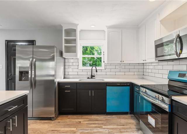 Property at 3004 Sunrise Ave, Chesapeake, VA 23324, 4 beds, 2 baths