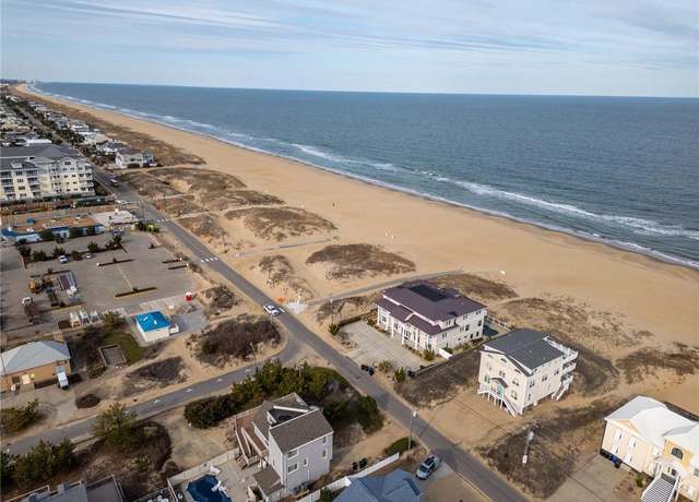 Property at 2556 Sandfiddler Rd, Virginia Beach, VA 23456, 10 beds, 7 baths