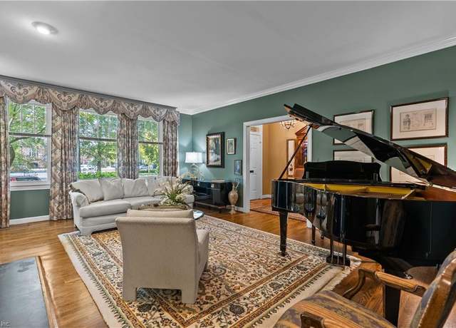 Property at 424 Westover Ave, Norfolk, VA 23507, 4 beds, 3.5 baths
