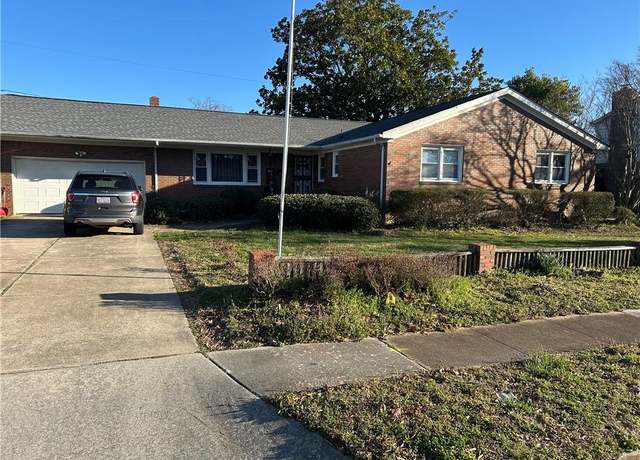 Property at 2427 Heutte Dr, Norfolk, VA 23518, 4 beds, 2.5 baths