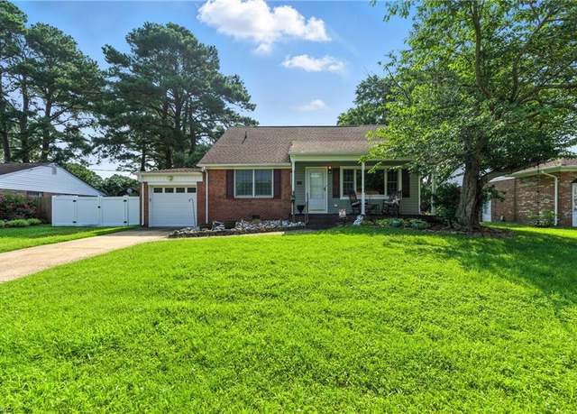 Property at 952 Redwood Cir, Virginia Beach, VA 23464, 4 beds, 3 baths