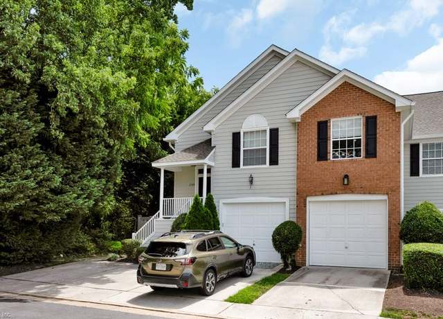 Property at 2102 Carrara Ct, Virginia Beach, VA 23456, 3 beds, 2 baths
