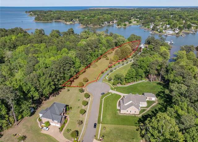 Property at 105 Ocean Breeze Dr, Yorktown, VA 23692