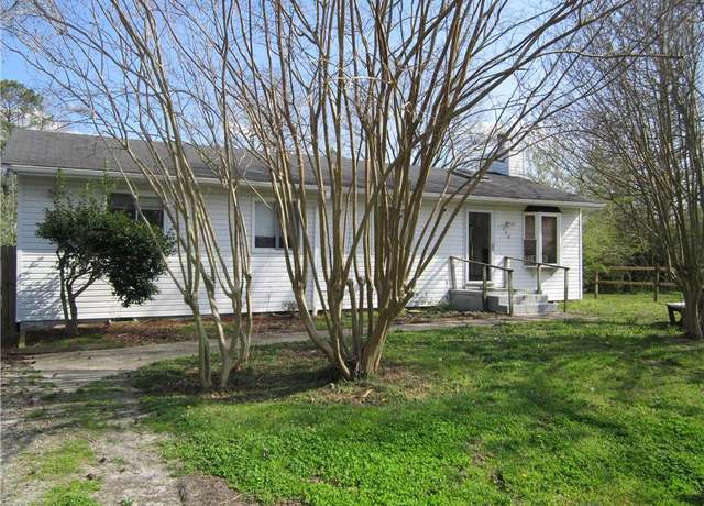 Property at 156 Burford Ave, Virginia Beach, VA 23451, 4 beds, 2 baths