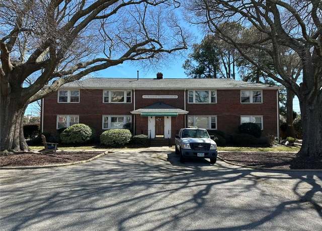Property at 320 24th St #3, Virginia Beach, VA 23451, 2 beds, 1 bath