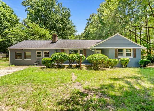 Property at 501 Fernwood Farms Rd, Chesapeake, VA 23320, 4 beds, 1.5 baths