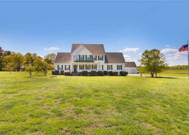Property at 5405 Old Myrtle Rd, Suffolk, VA 23434, 5 beds, 3.5 baths