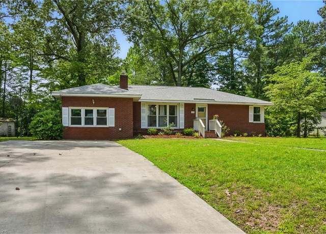 Property at 512 Rock Dr, Chesapeake, VA 23323, 3 beds, 1.5 baths