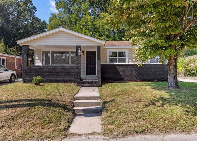 Property at 705 Hollywood Ave, Suffolk, VA 23434, 3 beds, 2 baths