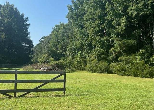 Property at 8194 Robins Neck Rd, Gloucester, VA 23061