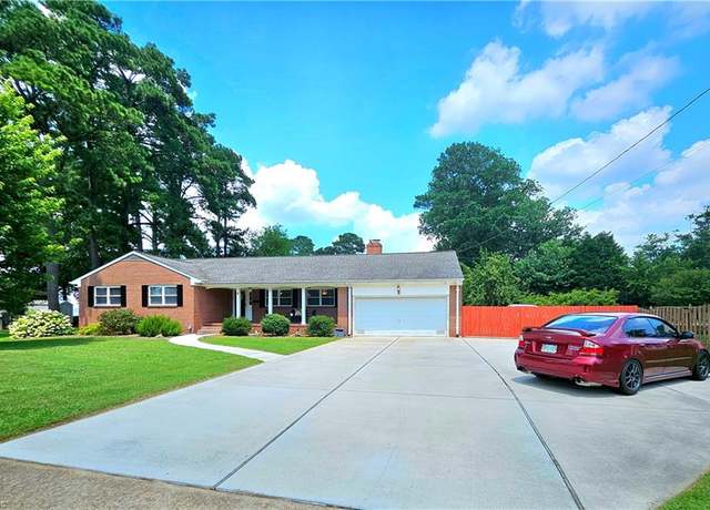 Property at 4 Lands End Cir, Hampton, VA 23669, 3 beds, 2 baths