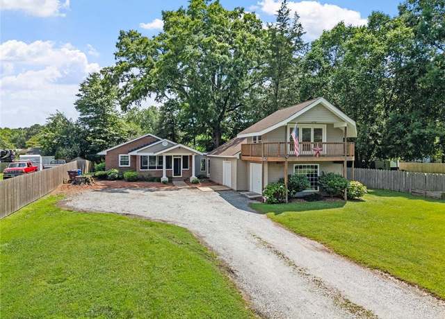 Property at 2655 Village Ave, Chesapeake, VA 23323, 3 beds, 2 baths