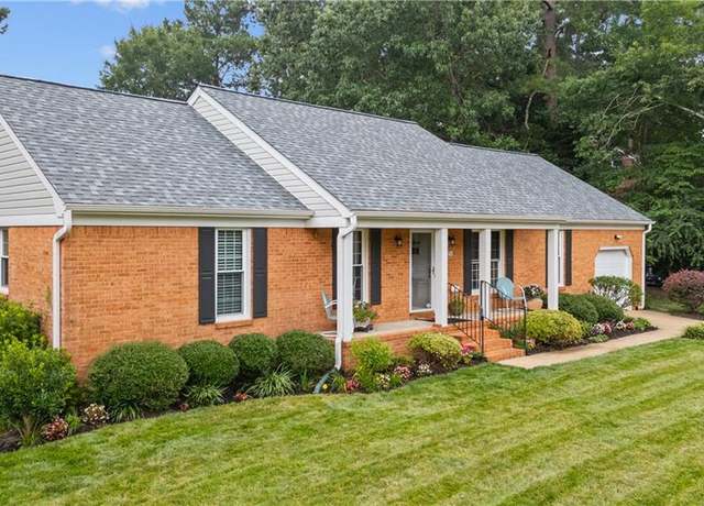 Property at 854 Jo Anne Cir, Chesapeake, VA 23322, 4 beds, 3 baths