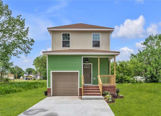 Property at 327 Briggs St, Suffolk, VA 23434, 3 beds, 2.5 baths