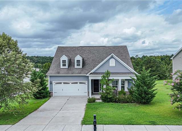 Property at 306 Oak Hill Ln, Smithfield, VA 23430, 4 beds, 3 baths