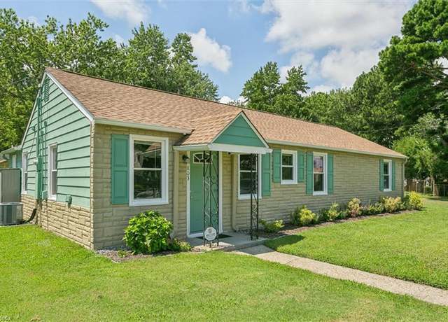 Property at 803 Homestead Ave, Hampton, VA 23661, 3 beds, 2 baths