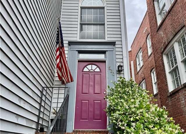 Property at 530 Hampton Pl, Portsmouth, VA 23704, 3 beds, 3 baths