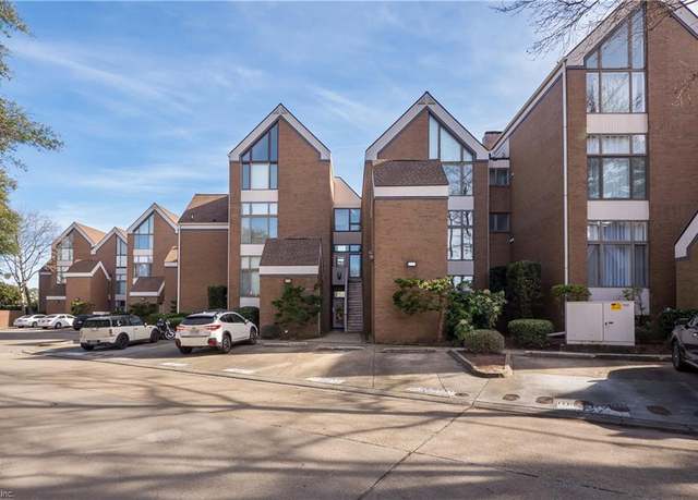Property at 696 Mowbray Arch #950, Norfolk, VA 23507, 2 beds, 1 bath