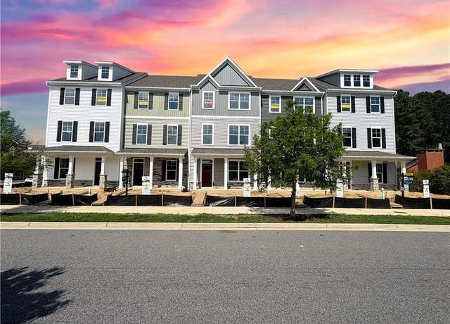 Property at 1392 Independence Blvd, Newport News, VA 23608, 4 beds, 3.5 baths