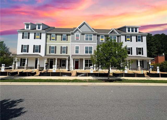 Property at 1396 Independence Blvd, Newport News, VA 23608, 4 beds, 3.5 baths
