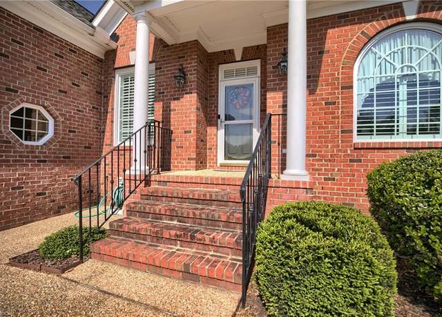 Property at 5217 Pierside Reach, Williamsburg, VA 23185, 3 beds, 2 baths