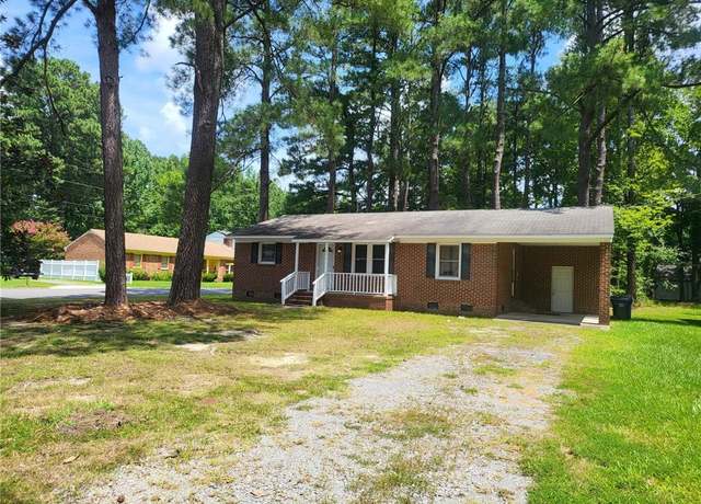Property at 201 Harrison St, Franklin, VA 23851, 3 beds, 1 bath