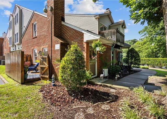 Property at 5103 Gatehouse Way, Virginia Beach, VA 23455, 3 beds, 2 baths