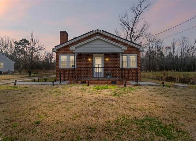 Property at 7622 S Quay Rd, Suffolk, VA 23437, 3 beds, 2 baths